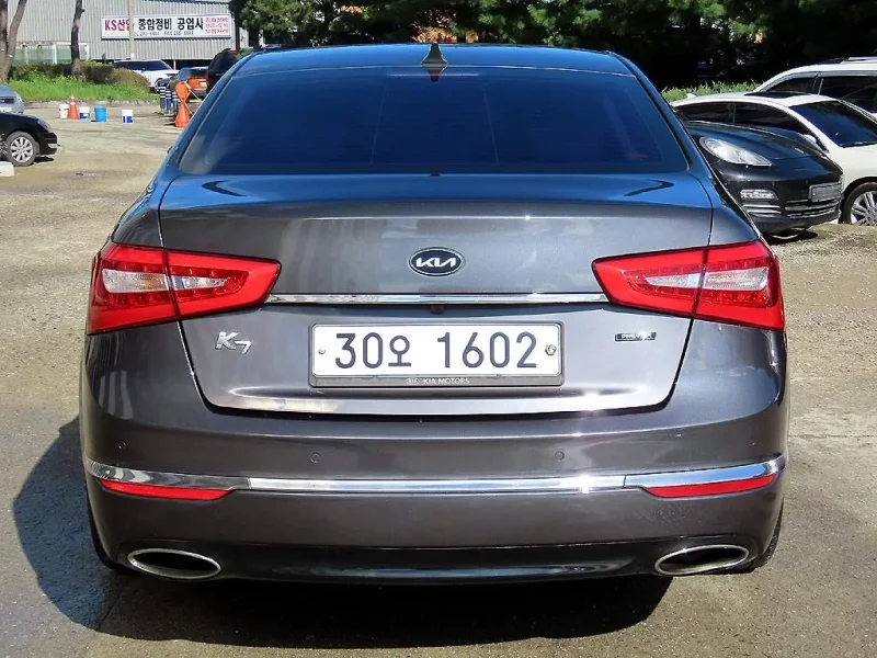 Kia K7