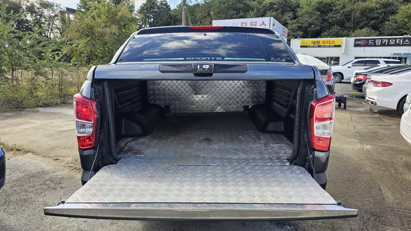 SsangYong Rexton Sports Khan