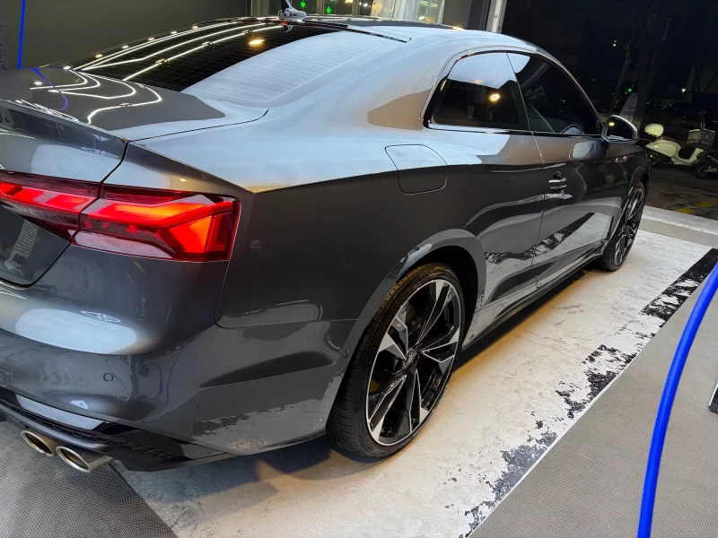 Audi S5