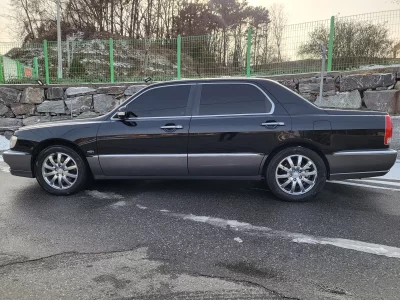 Hyundai Equus