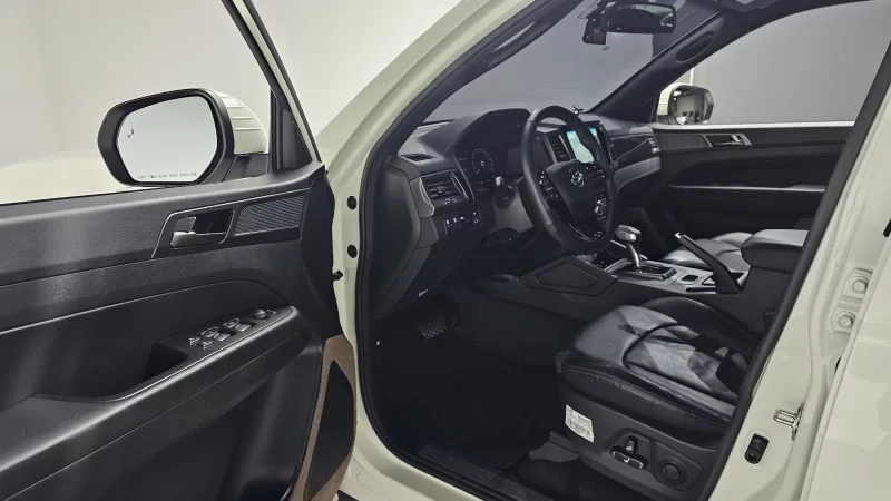 SsangYong Rexton Sports