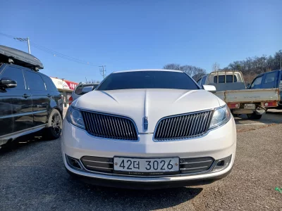 Lincoln MKS