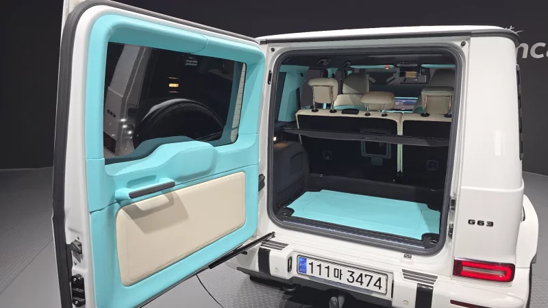 Mercedes-Benz G-Class