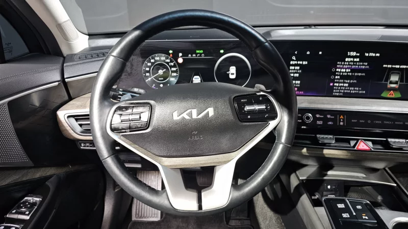 Kia K8