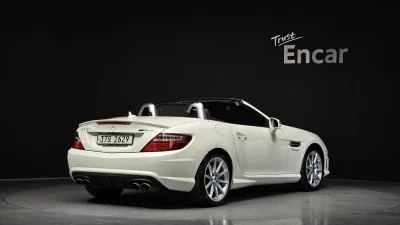 Mercedes-Benz SLK-Class