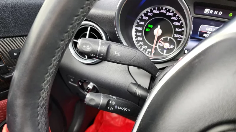 Mercedes-Benz SLK-Class