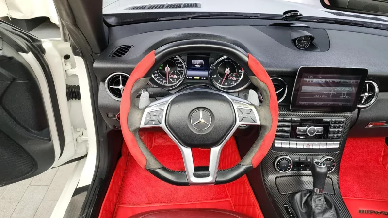 Mercedes-Benz SLK-Class