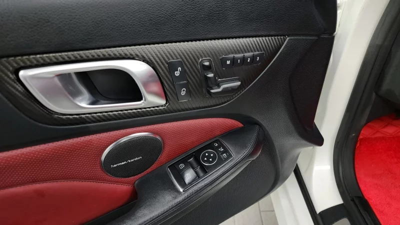 Mercedes-Benz SLK-Class