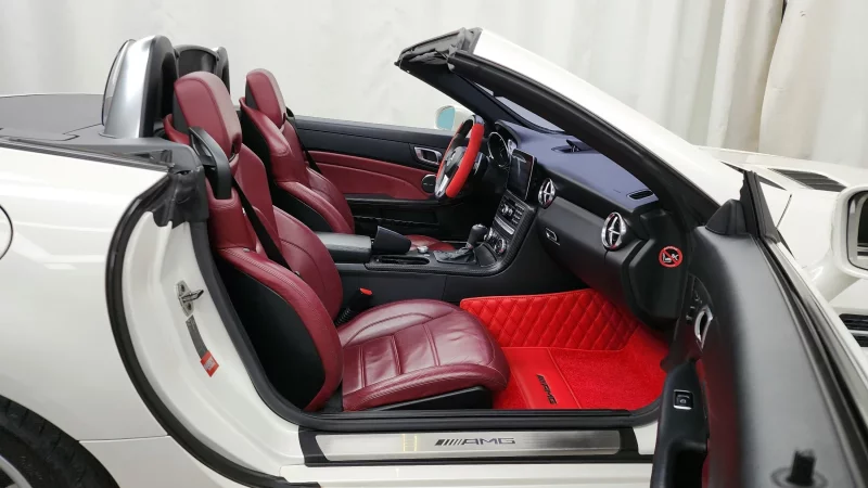 Mercedes-Benz SLK-Class