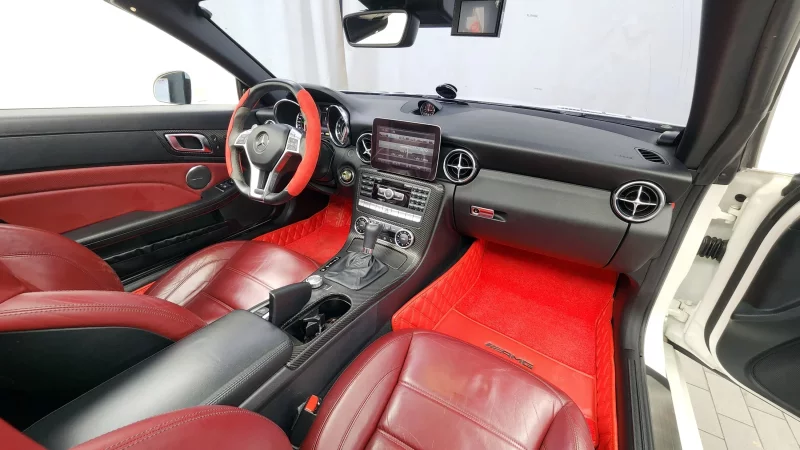 Mercedes-Benz SLK-Class