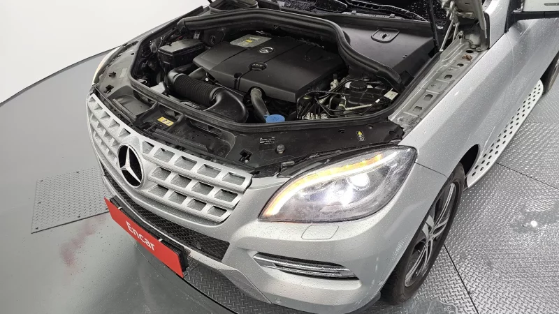 Mercedes-Benz M-class