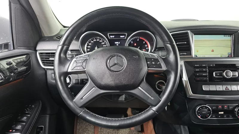 Mercedes-Benz M-class