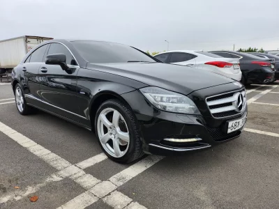Mercedes-Benz CLS-Class