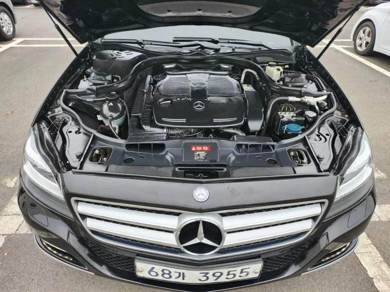 Mercedes-Benz CLS-Class