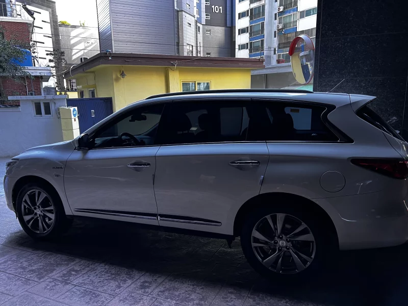 Infiniti QX60
