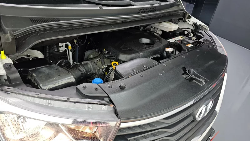 Hyundai Grand Starex