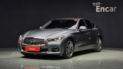 Infiniti Q50