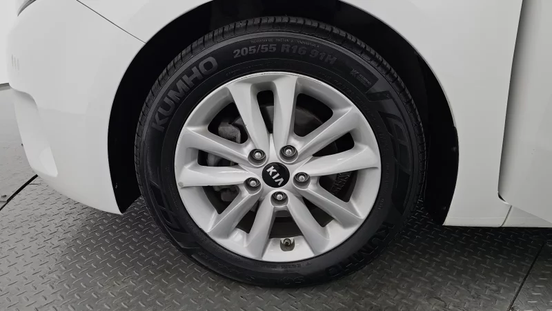 Kia K3