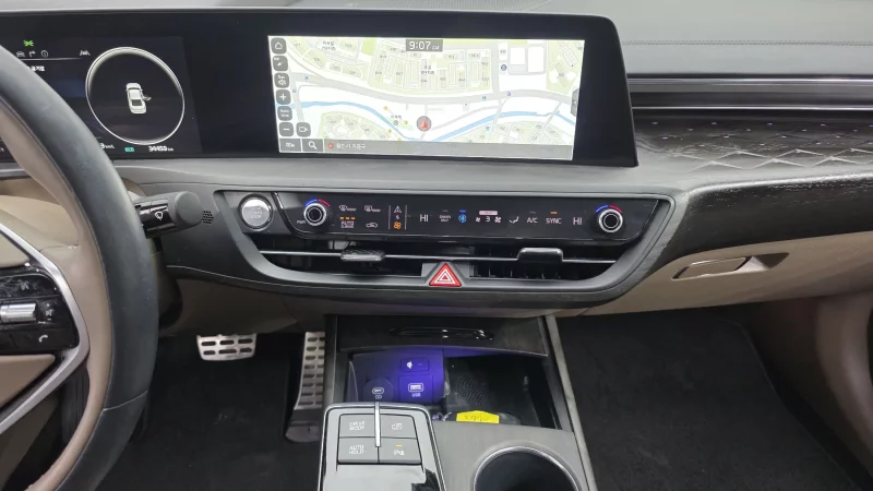 Kia K8