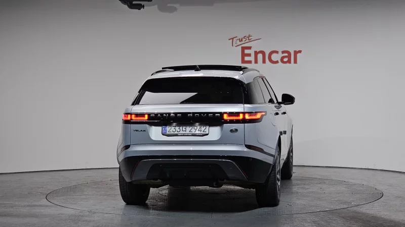 Land Rover RANGE ROVER VELAR