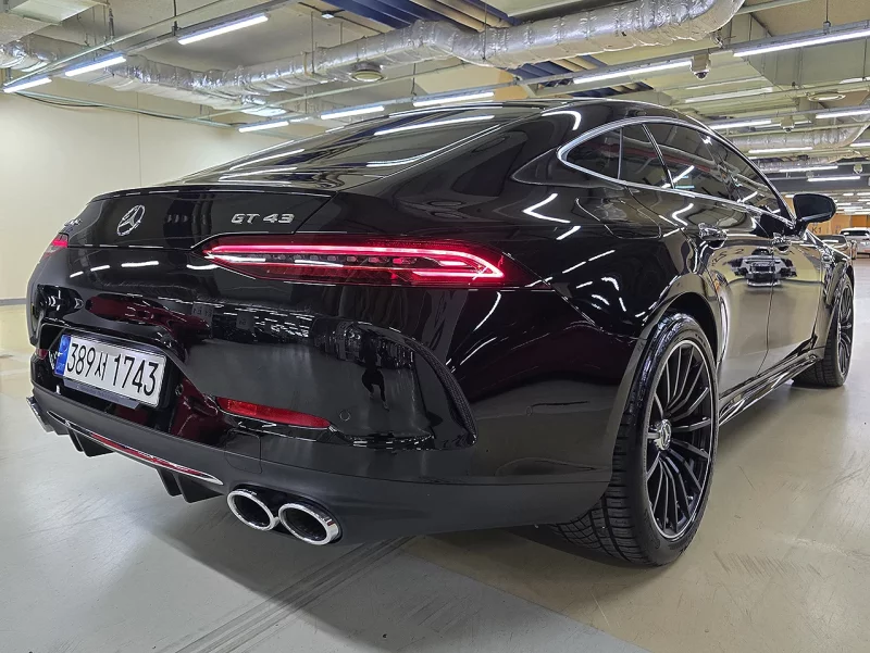 Mercedes-Benz AMG GT