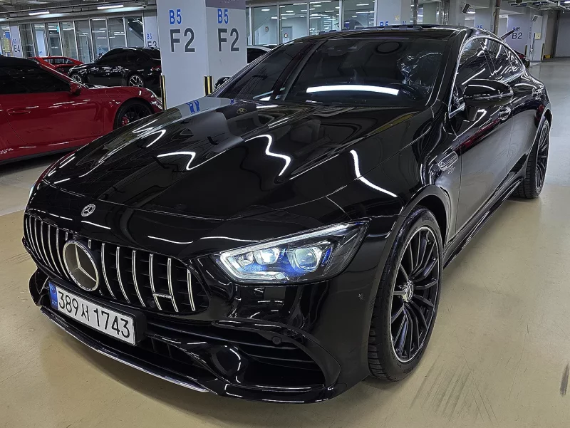Mercedes-Benz AMG GT