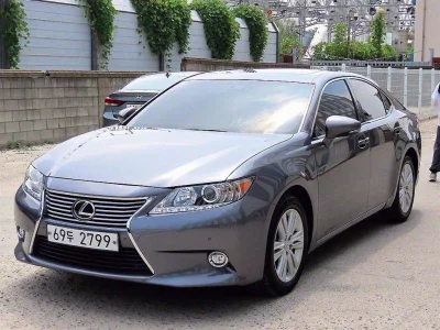Lexus ES350