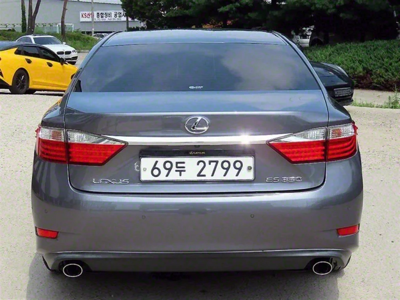 Lexus ES350