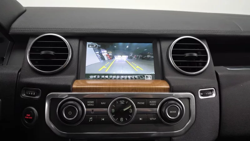 Land Rover DISCOVERY