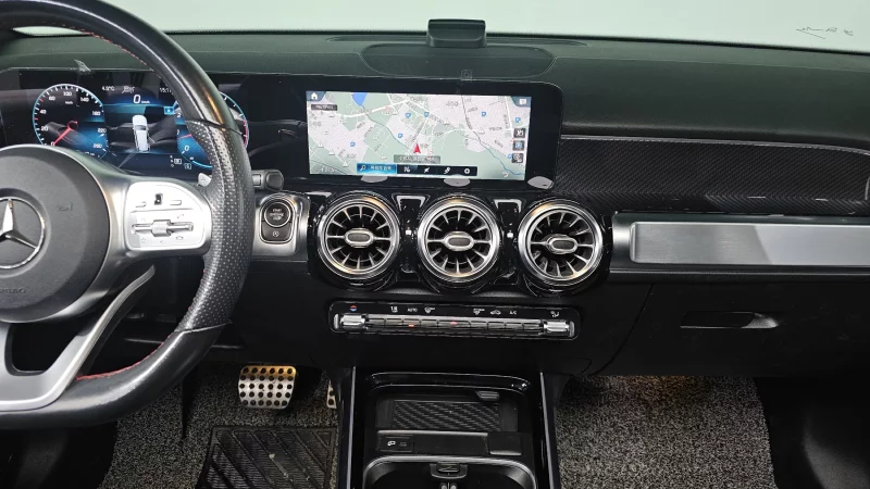 Mercedes-Benz GLB-Class