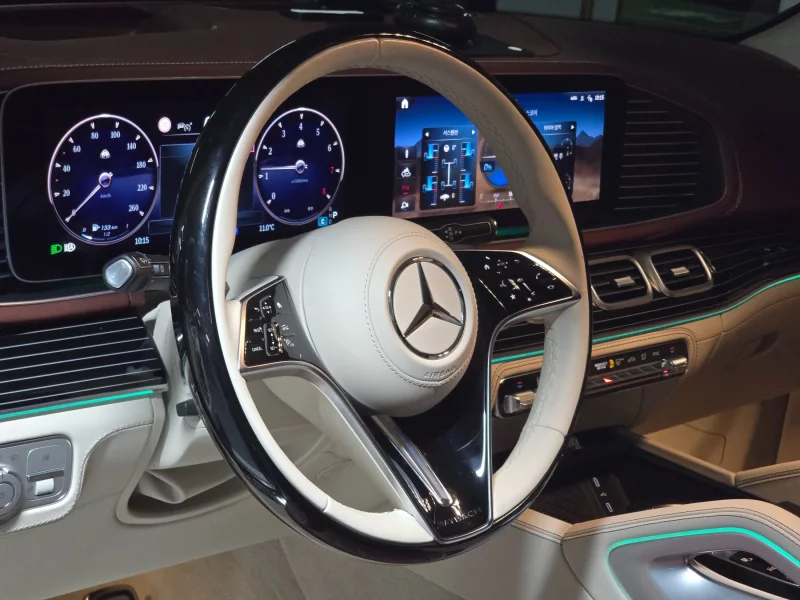 Mercedes-Benz GLS-Class