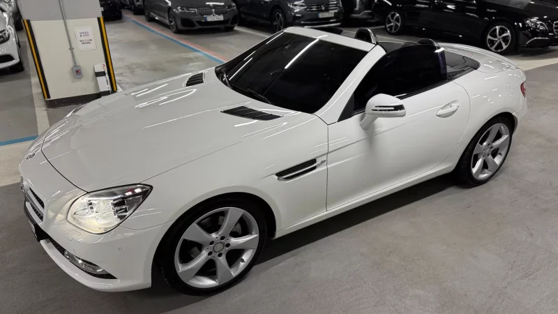 Mercedes-Benz SLK-Class