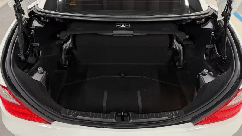 Mercedes-Benz SLK-Class