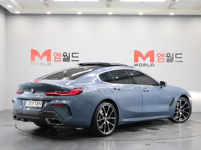 BMW 8-Series