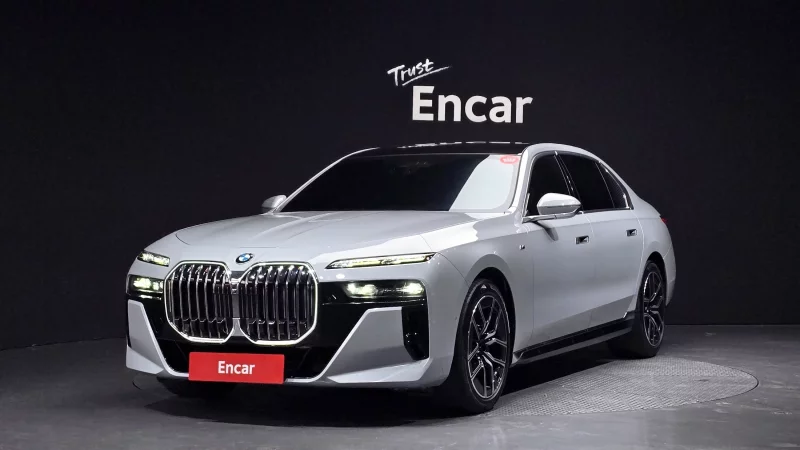 BMW 7-Series
