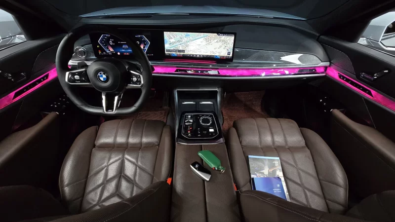 BMW 7-Series