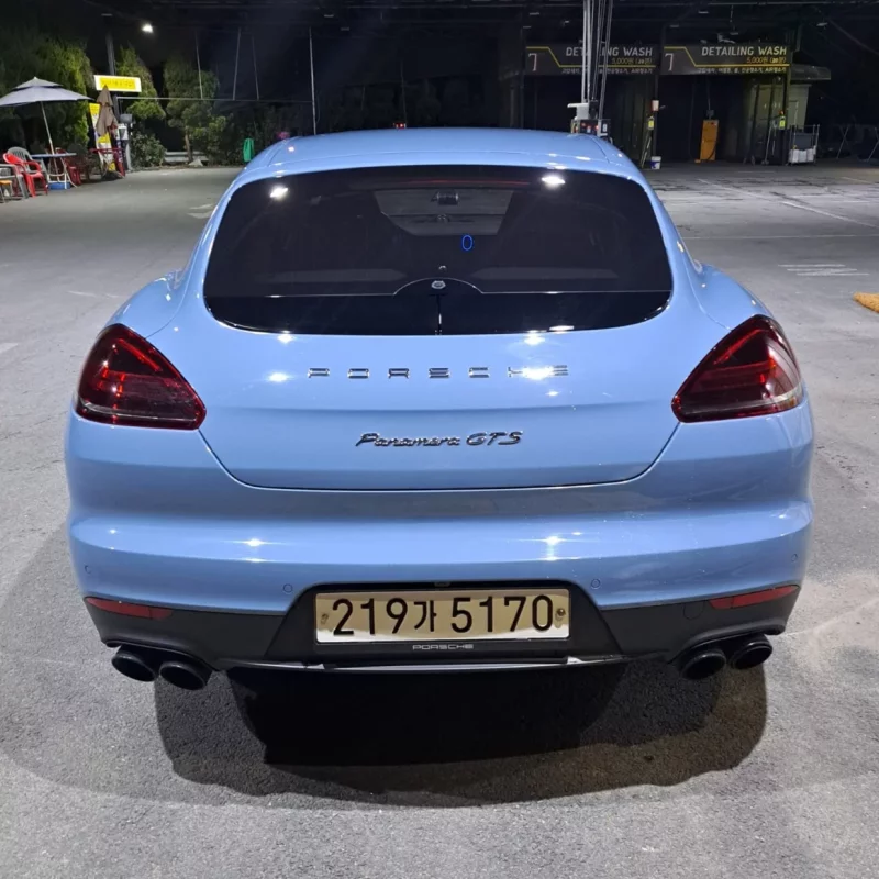 Porsche PANAMERA