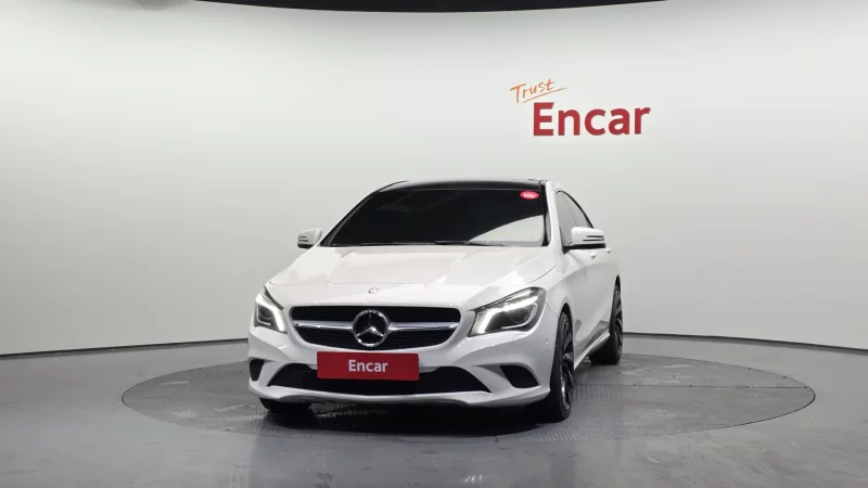 Mercedes-Benz CLA-Class