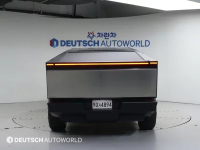 Tesla Cybertruck