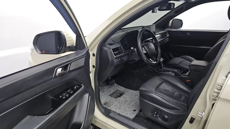 SsangYong Rexton Sports