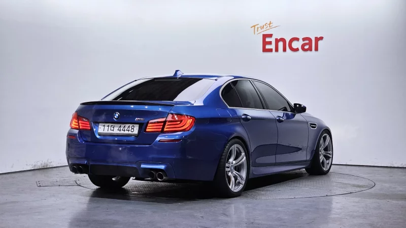 BMW M5