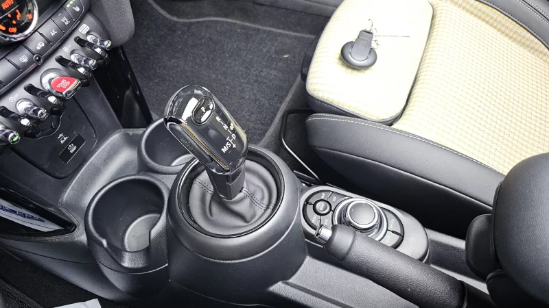 MINI Cooper Convertible