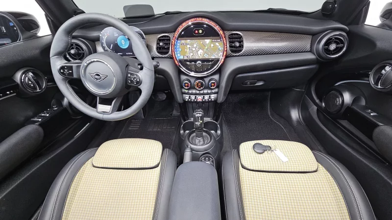 MINI Cooper Convertible