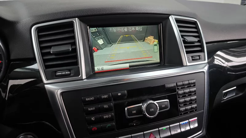 Mercedes-Benz M-class