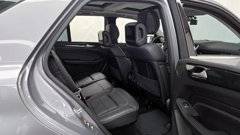 Mercedes-Benz M-class