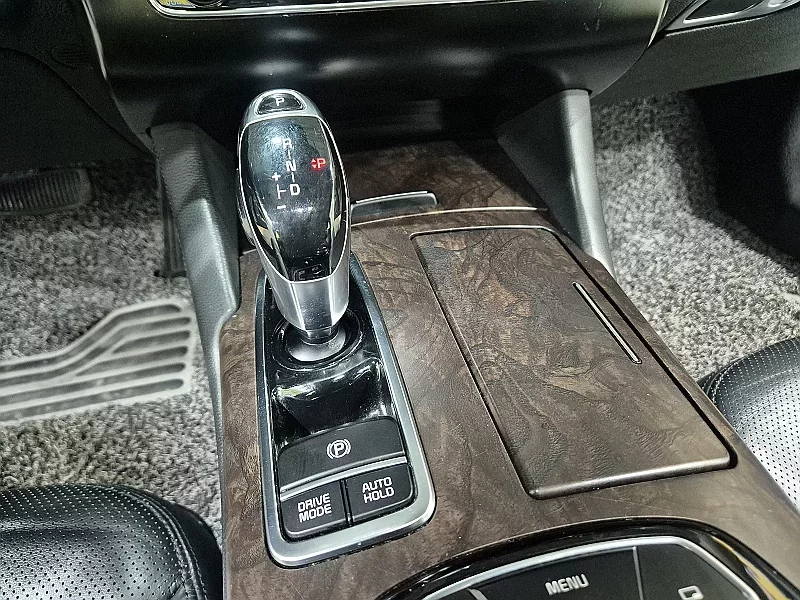 Kia K9
