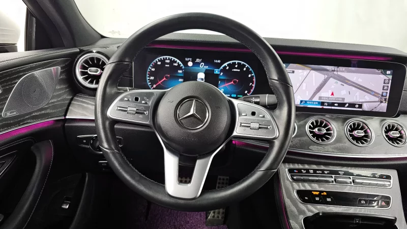 Mercedes-Benz CLS-Class