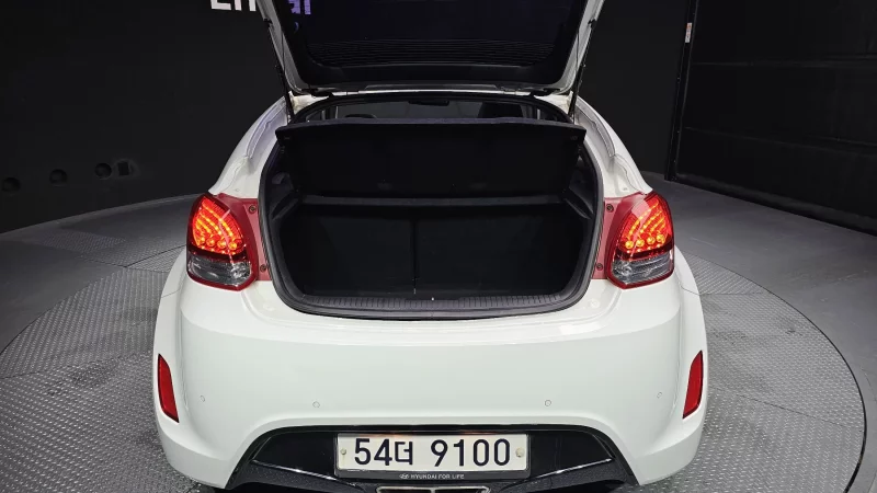 Hyundai Veloster