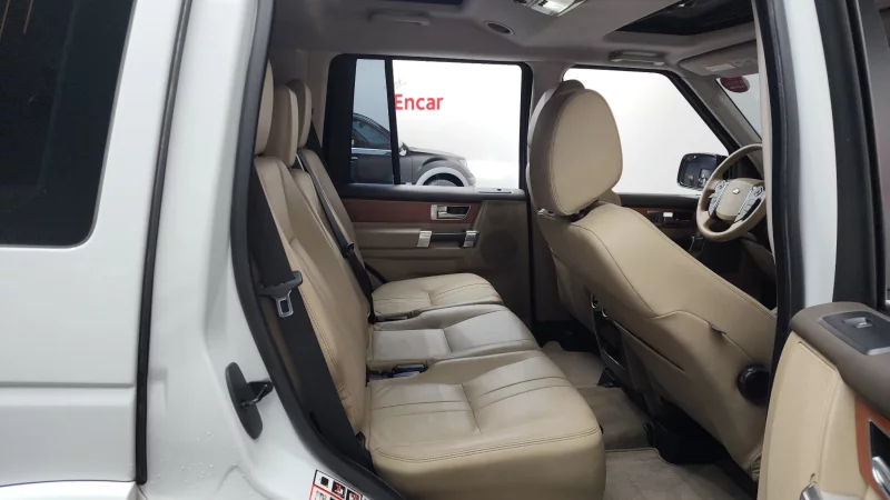 Land Rover DISCOVERY