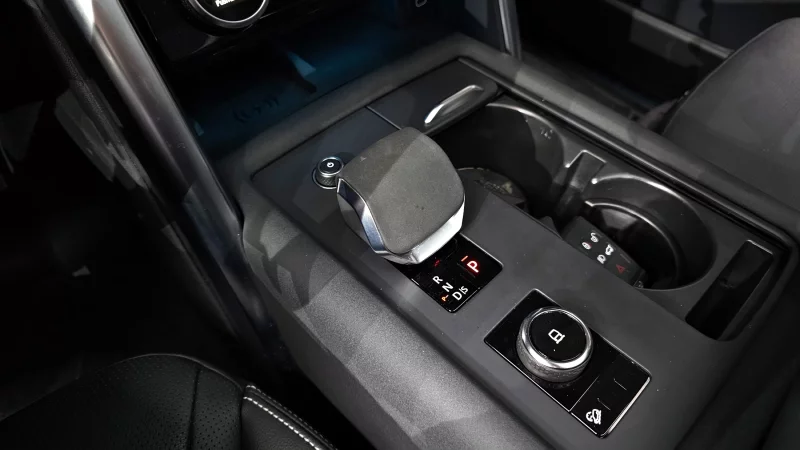 Land Rover DISCOVERY